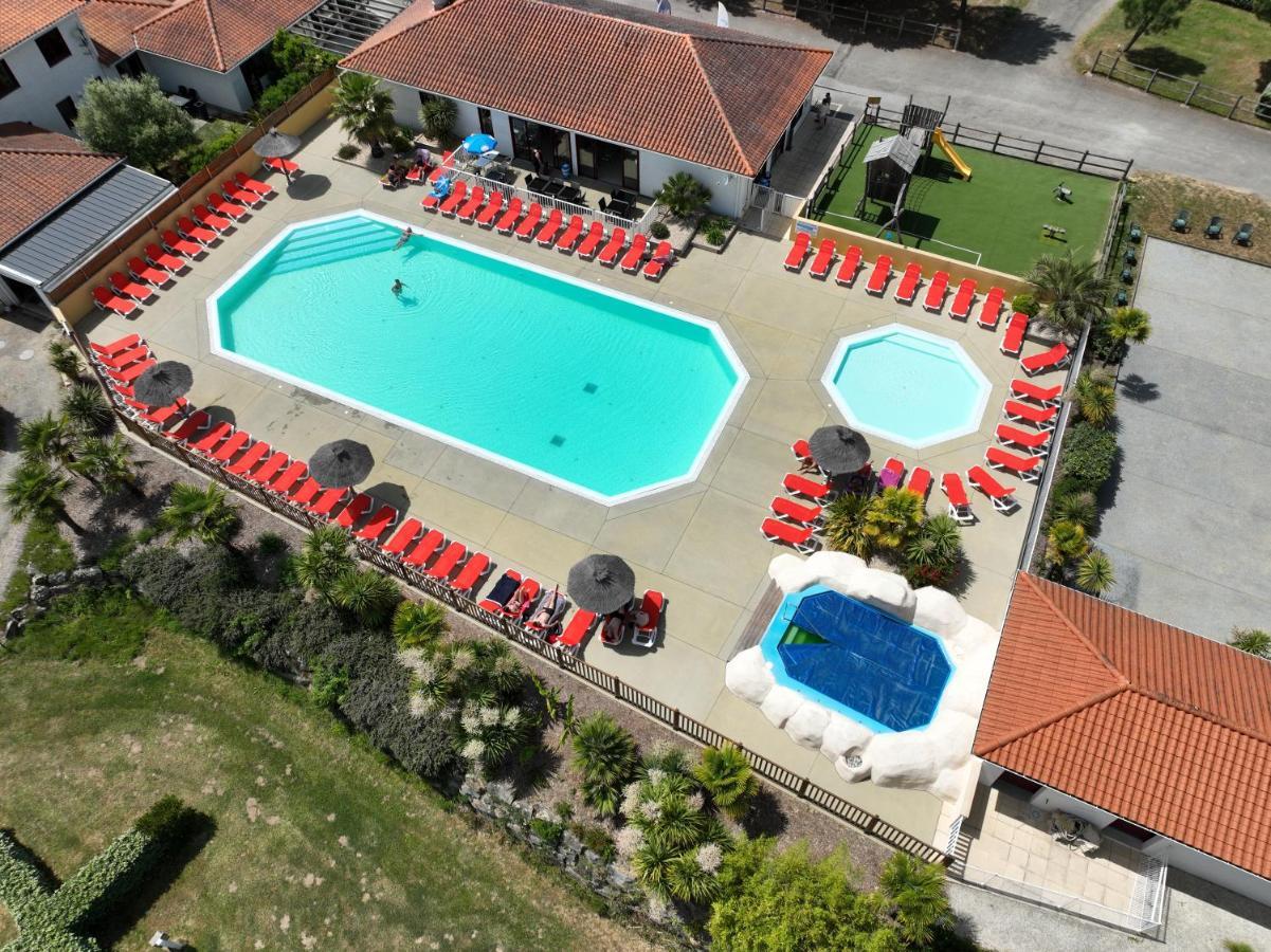 Отель Camping La Riviera Сен-Мишель-Шеф-Шеф Экстерьер фото